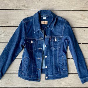 Levi's Dark Wash Denim Jacket M